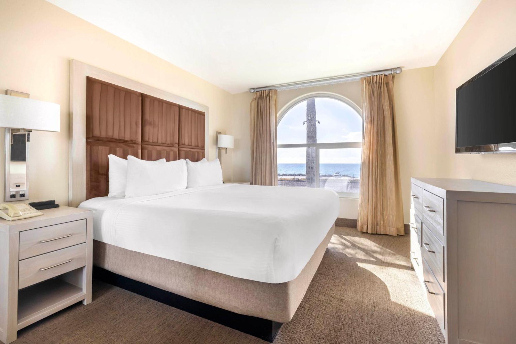 Hilton Vacation Club Riviera Beach & Shores Dana Point Exterior photo
